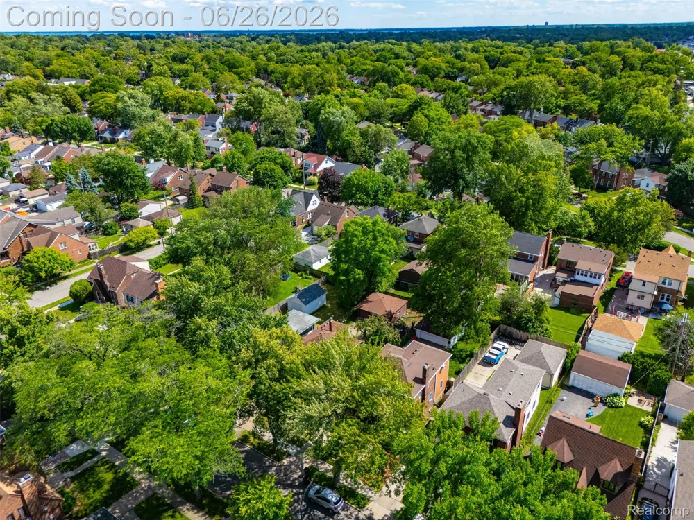 461 Manor Street Grosse Pointe Farms City, MI 48236