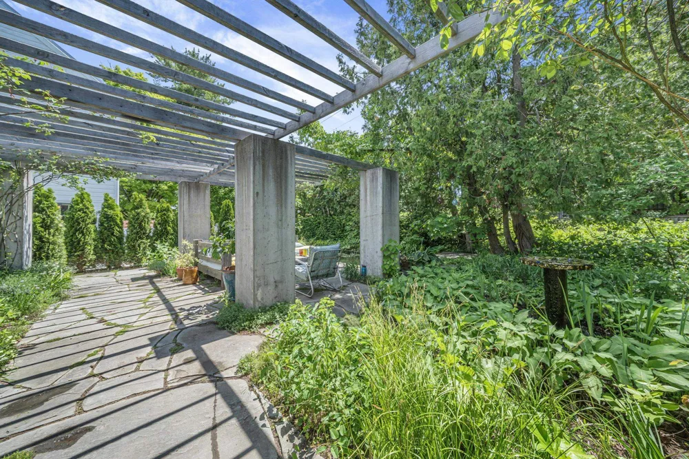 202 S Saint Joseph Leland Township, MI 49653