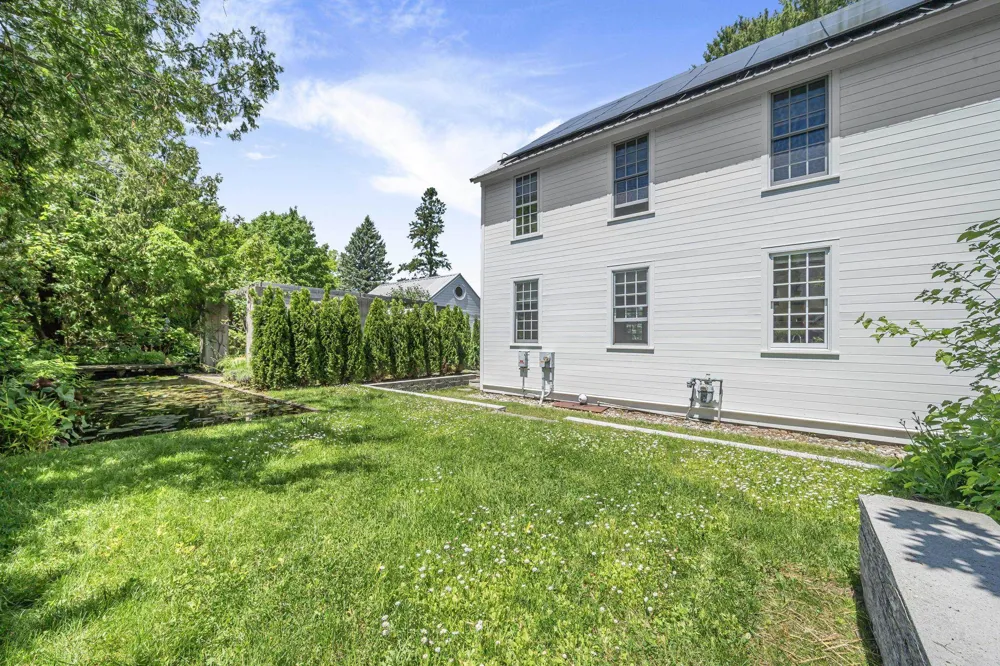 202 S Saint Joseph Leland Township, MI 49653