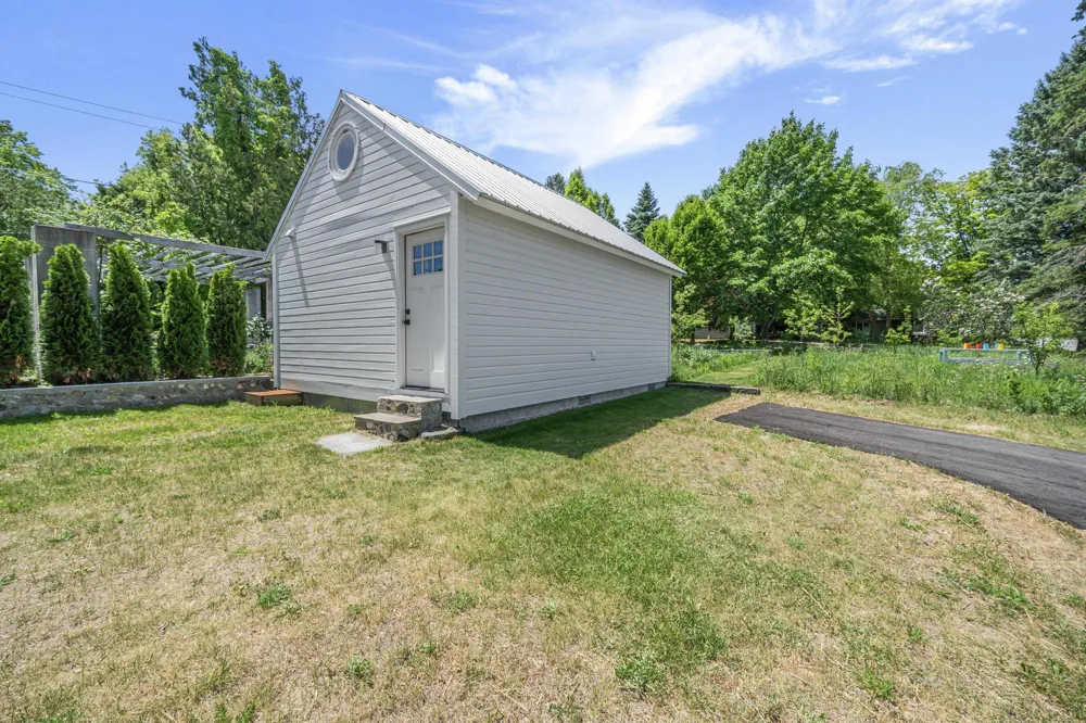 202 S Saint Joseph Leland Township, MI 49653