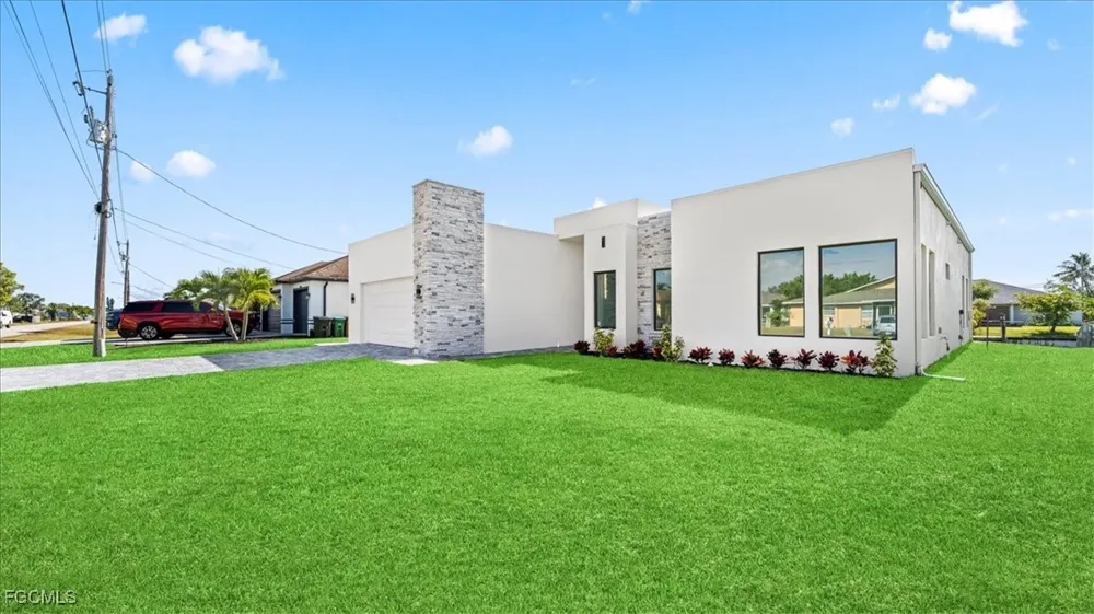 SE 4th Street Cape Coral, FL 33990
