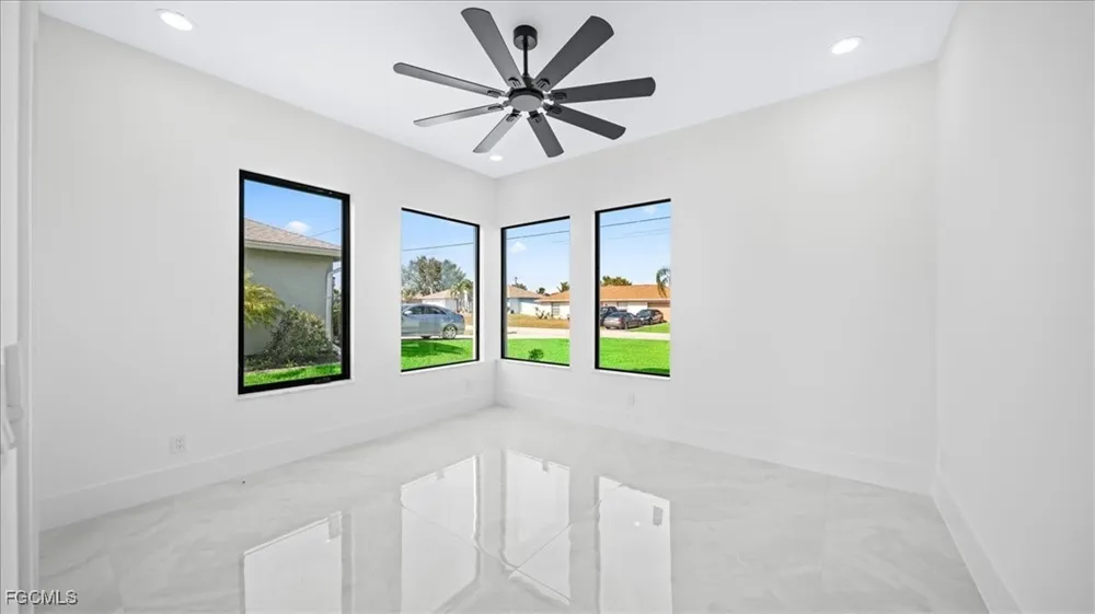 SE 4th Street Cape Coral, FL 33990