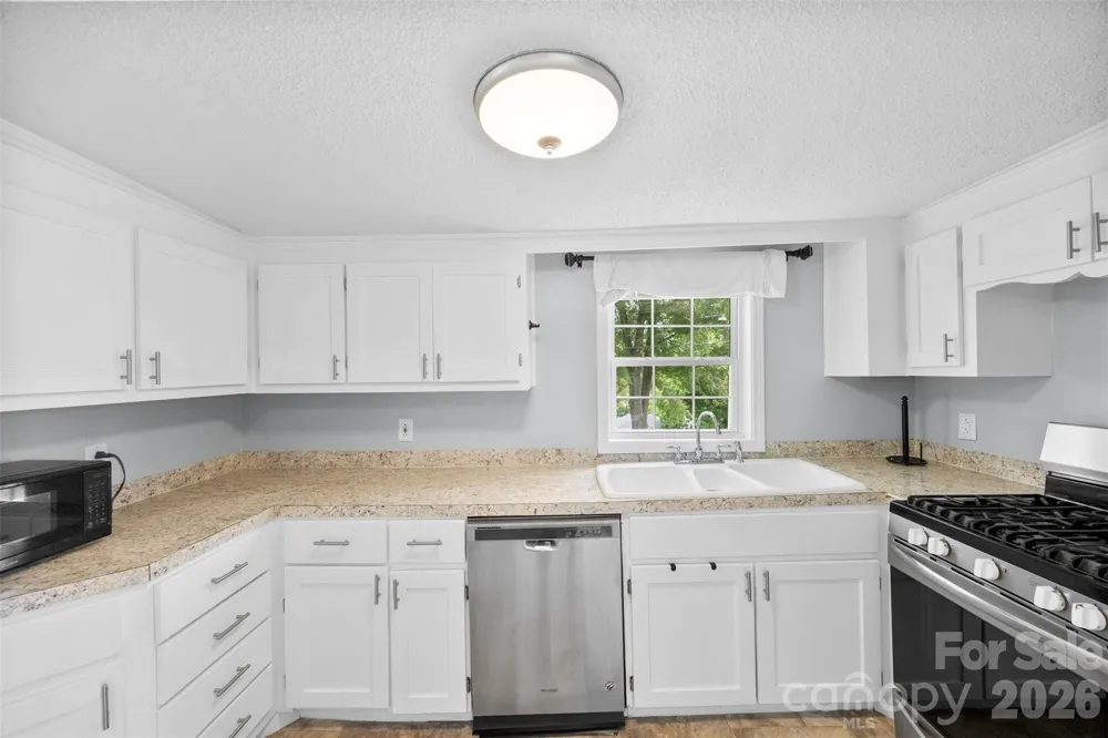 116 7th Street Cramerton, NC 28032