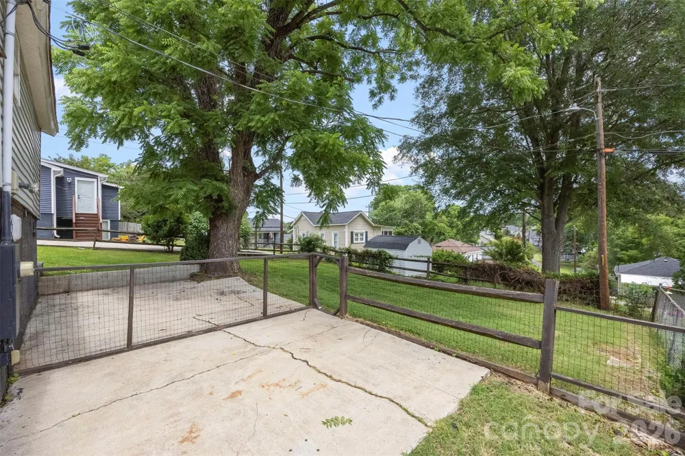 116 7th Street Cramerton, NC 28032