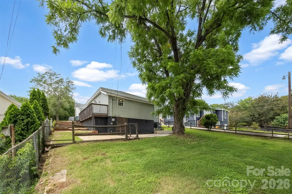 116 7th Street Cramerton, NC 28032