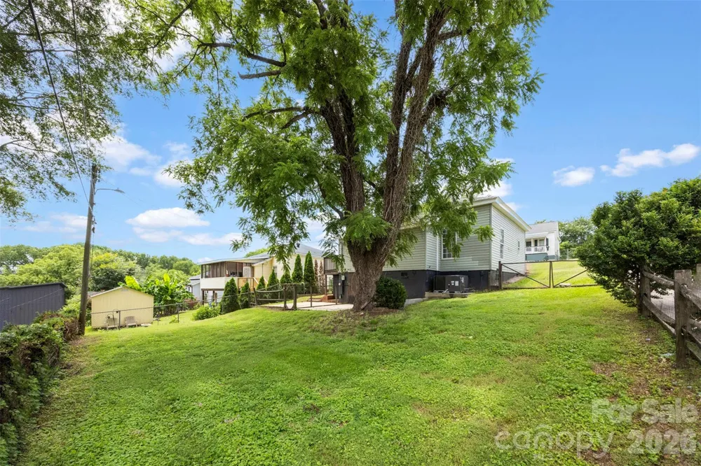 116 7th Street Cramerton, NC 28032