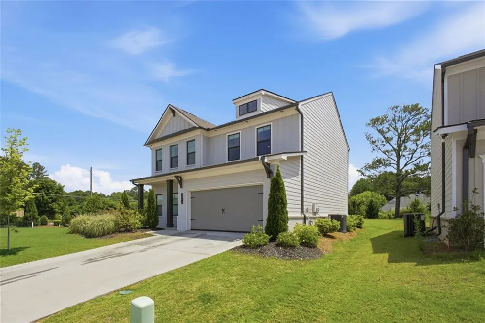 2700 Westgate Park Drive Loganville, GA 30052
