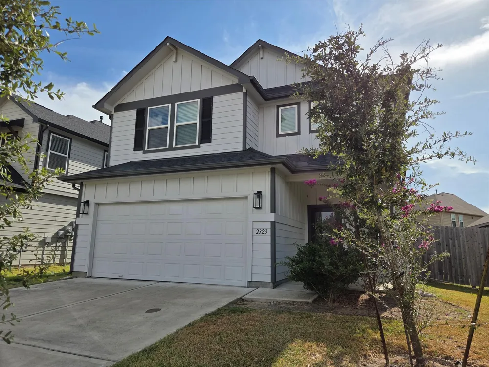 2323 Honey Heights Lane Fresno, TX 77545
