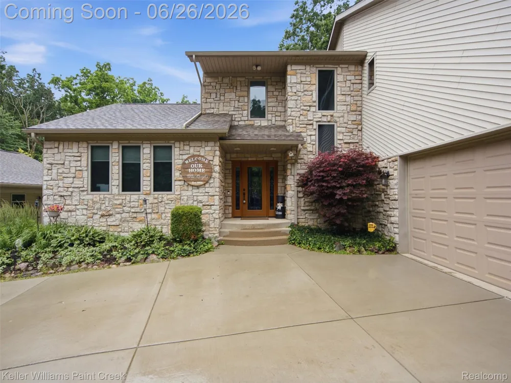4196 Hosner Road Addison Township, MI 48370
