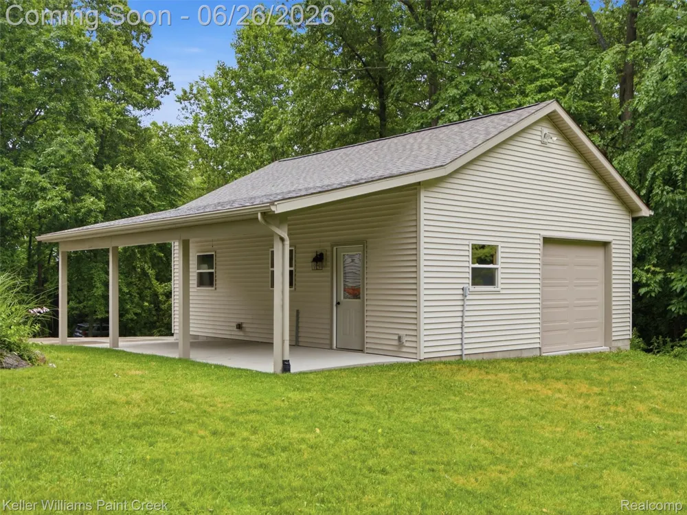 4196 Hosner Road Addison Township, MI 48370