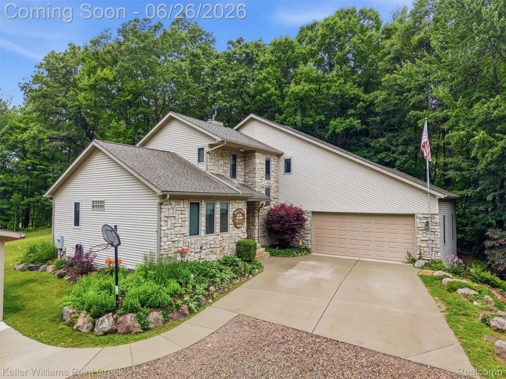 4196 Hosner Road Addison Township, MI 48370