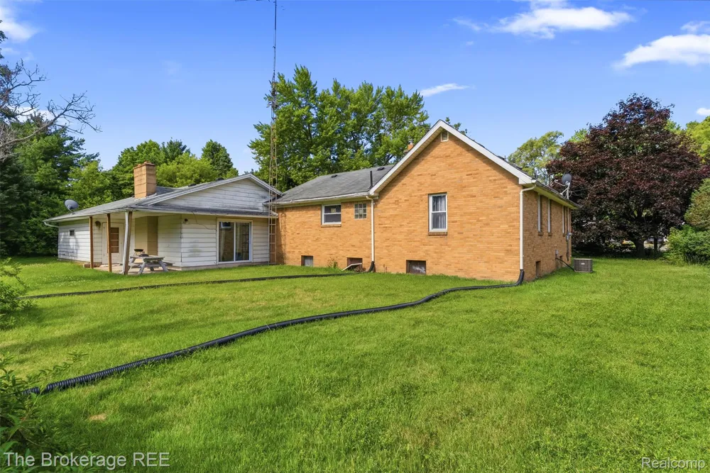 3290 Drexel Avenue Genesee Charter Township, MI 48506