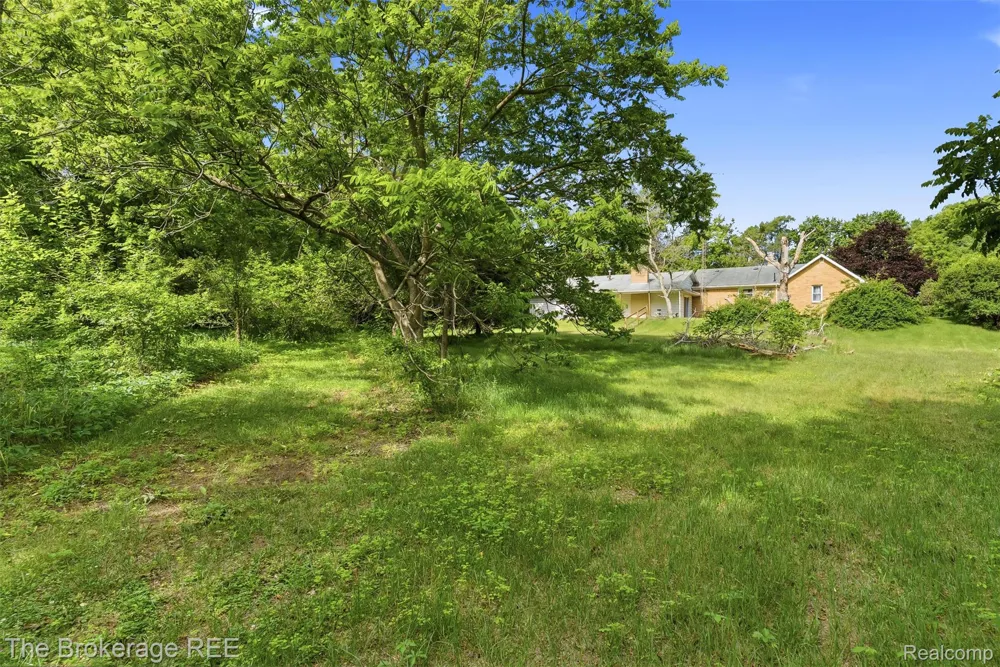 3290 Drexel Avenue Genesee Charter Township, MI 48506
