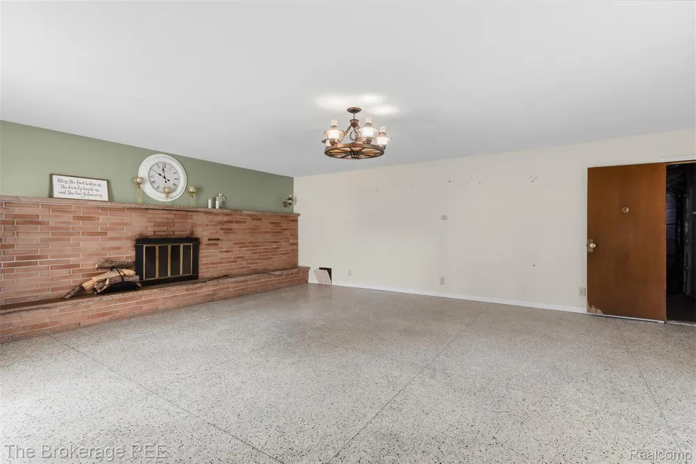 3290 Drexel Avenue Genesee Charter Township, MI 48506
