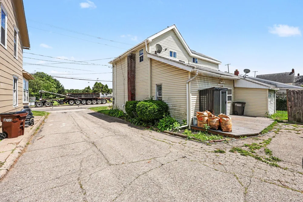1024 Cooper Street Jackson City, MI 49202