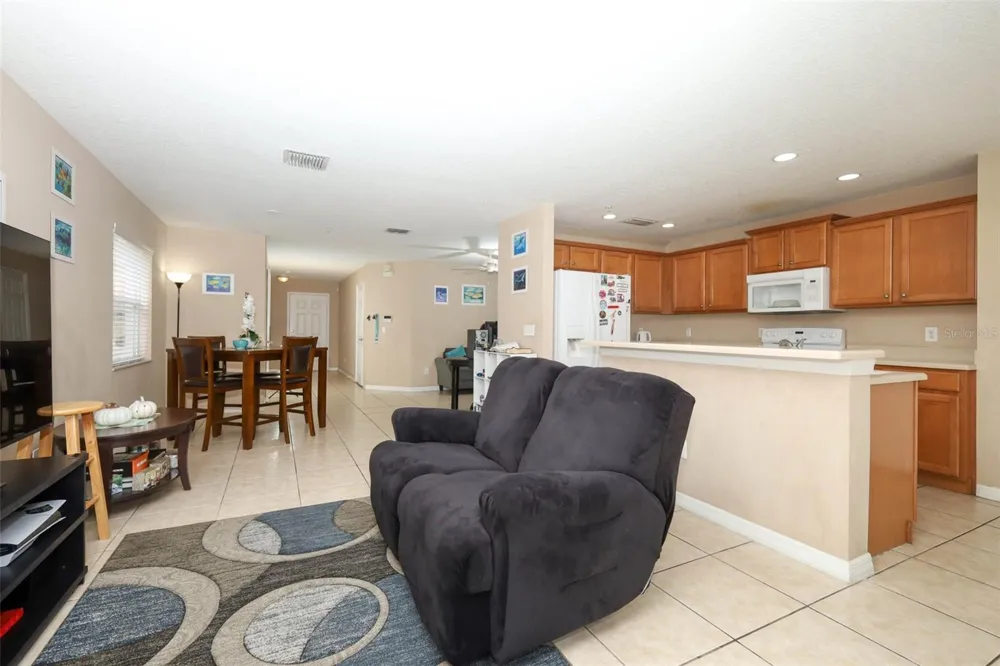188 STERLING SPRINGS LANE Altamonte Springs, FL 32714