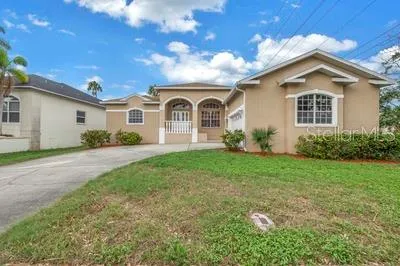 7380 PEBBLE BEACH LANE Seminole, FL 33777
