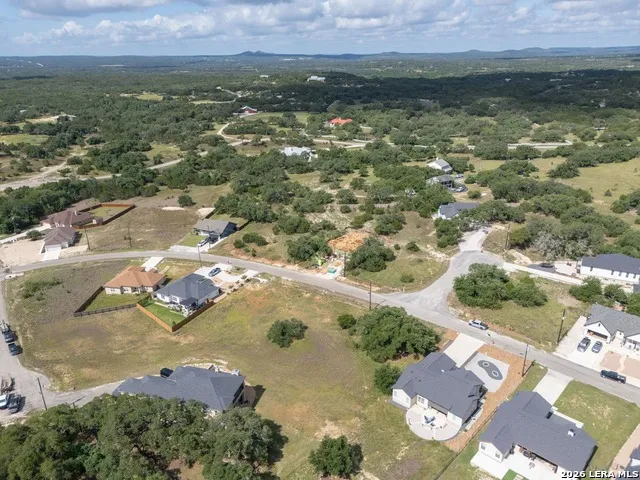 109 Peter Kleid Loop Blanco, TX 78606