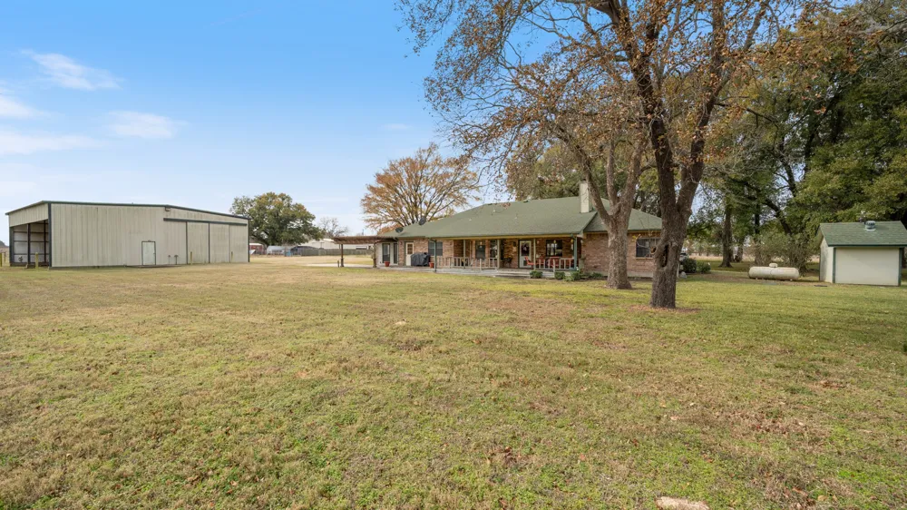 12525 County Road 4083 Scurry, TX 75158