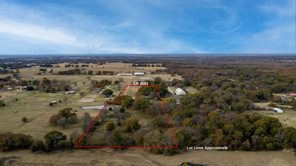 12525 County Road 4083 Scurry, TX 75158