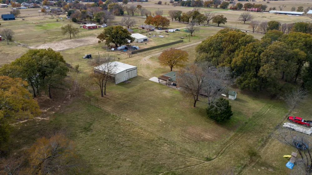 12525 County Road 4083 Scurry, TX 75158