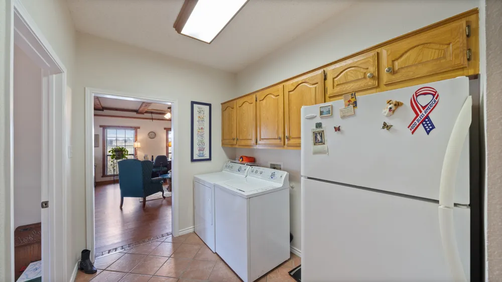 12525 County Road 4083 Scurry, TX 75158