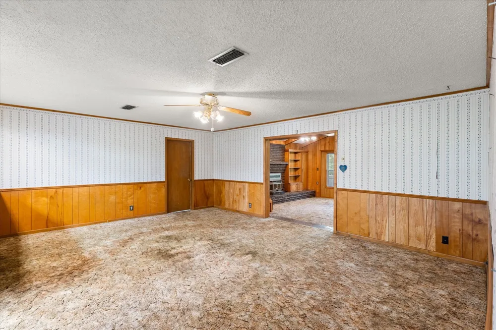 791 McCall Mt Pleasant, TX 75455