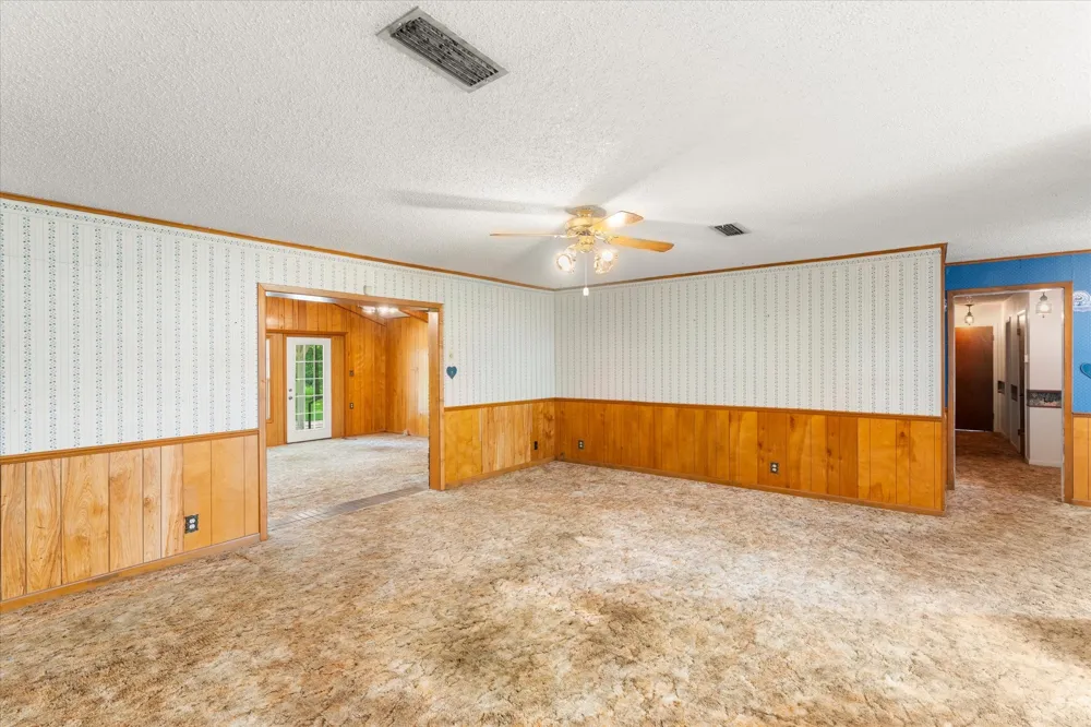 791 McCall Mt Pleasant, TX 75455