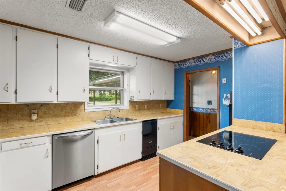 791 McCall Mt Pleasant, TX 75455