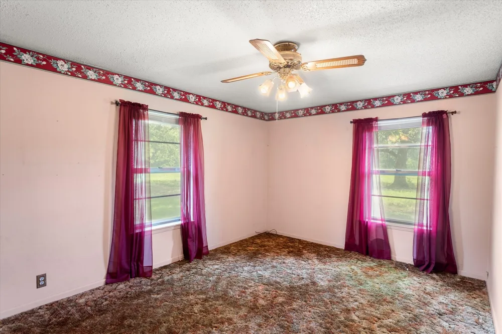 791 McCall Mt Pleasant, TX 75455