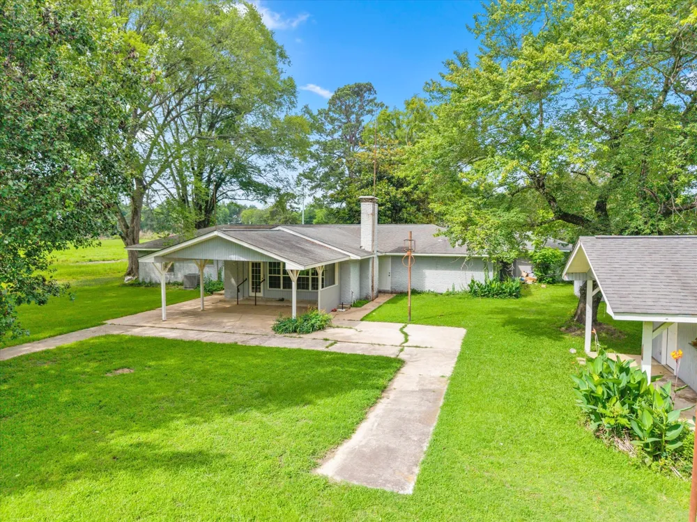 791 McCall Mt Pleasant, TX 75455