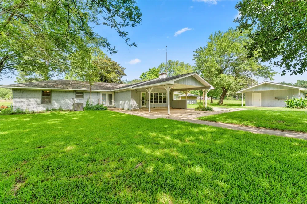 791 McCall Mt Pleasant, TX 75455