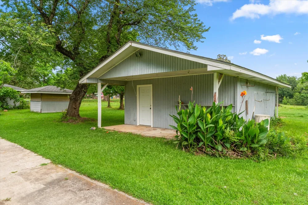 791 McCall Mt Pleasant, TX 75455