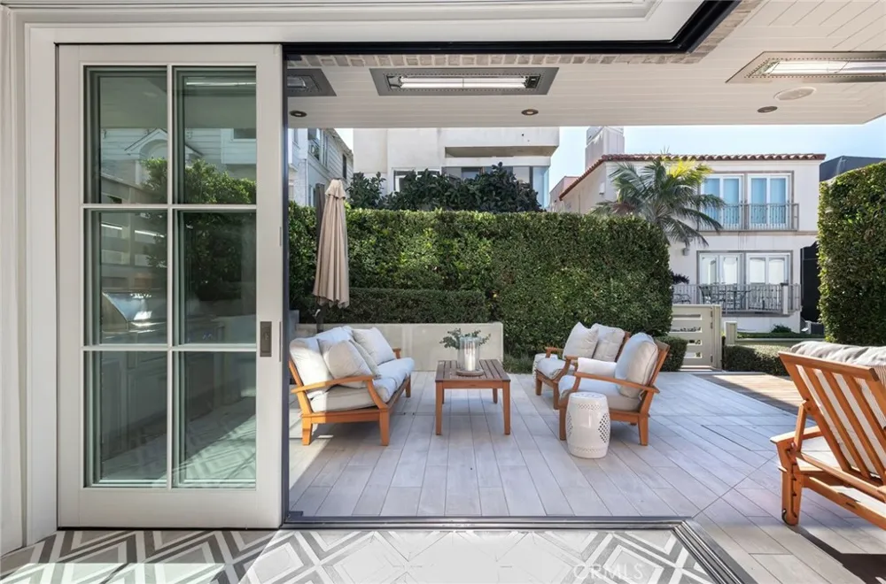 117 34th Street Manhattan Beach, CA 90266