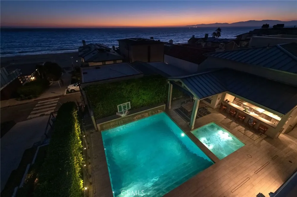 117 34th Street Manhattan Beach, CA 90266
