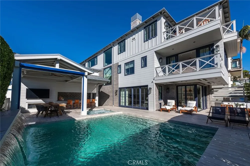117 34th Street Manhattan Beach, CA 90266
