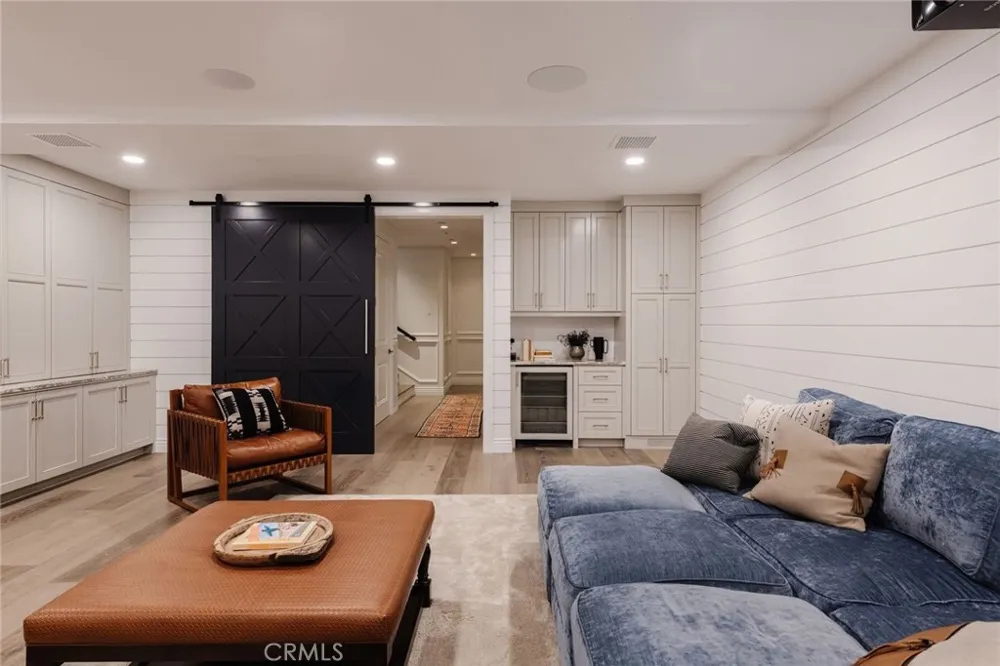 117 34th Street Manhattan Beach, CA 90266