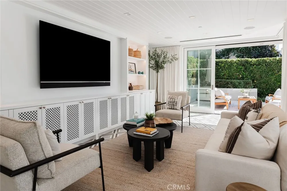 117 34th Street Manhattan Beach, CA 90266