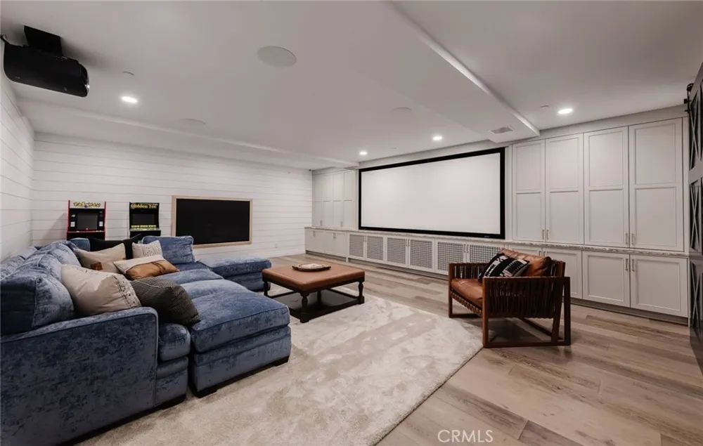 117 34th Street Manhattan Beach, CA 90266