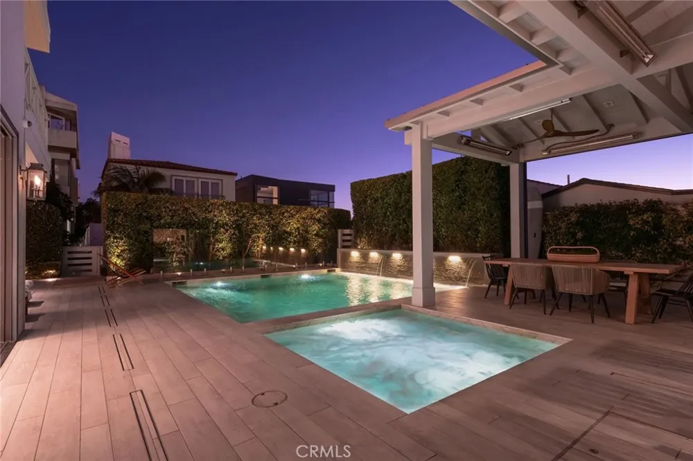 117 34th Street Manhattan Beach, CA 90266