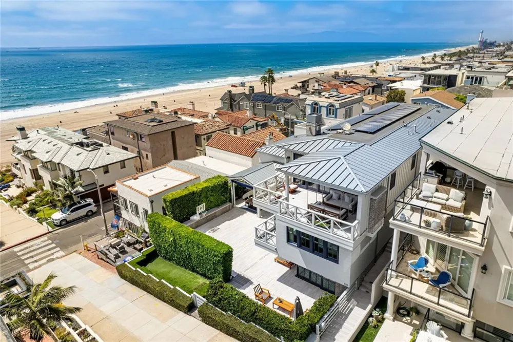 117 34th Street Manhattan Beach, CA 90266