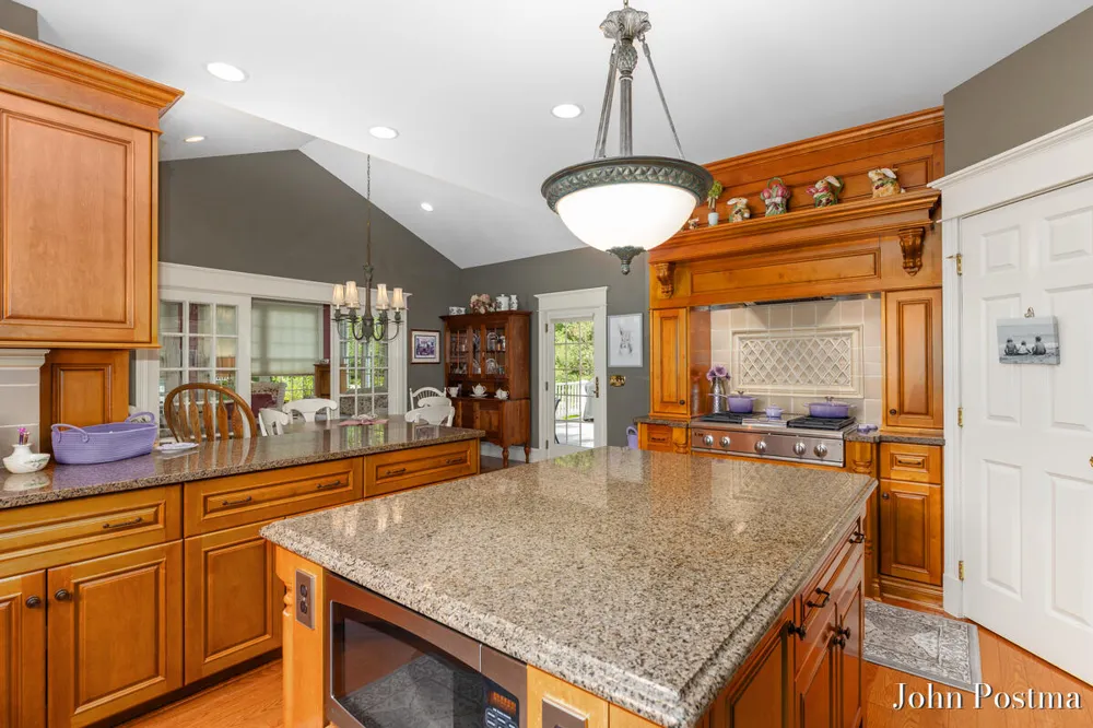 1645 Watermark Drive SE Cascade Charter Township, MI 49546