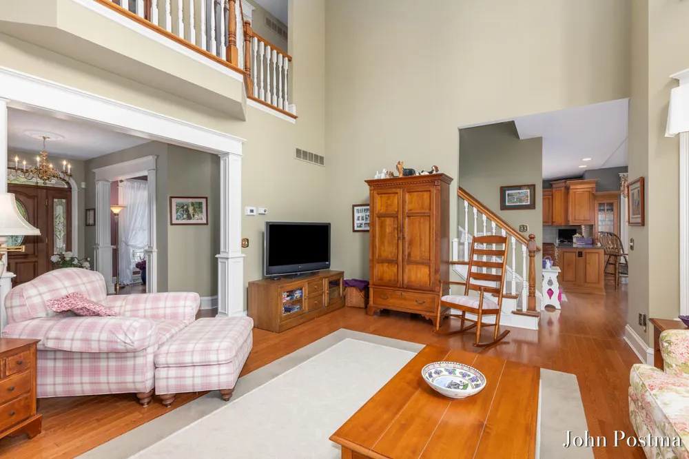1645 Watermark Drive SE Cascade Charter Township, MI 49546