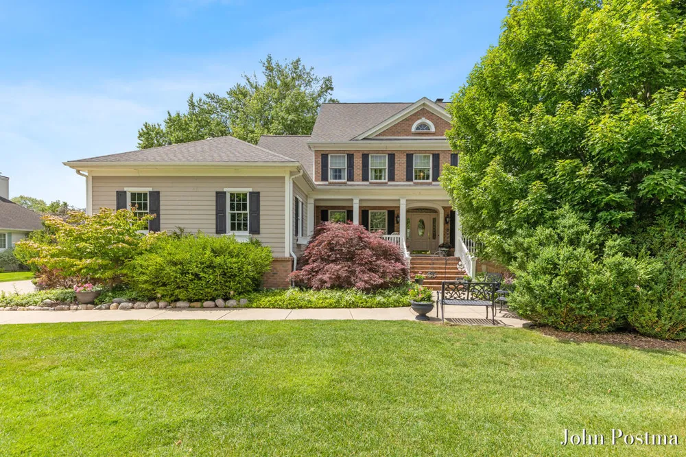 1645 Watermark Drive SE Cascade Charter Township, MI 49546