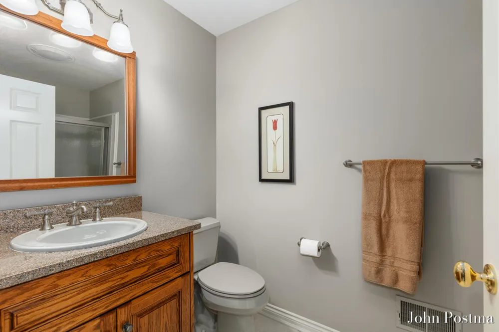 1645 Watermark Drive SE Cascade Charter Township, MI 49546