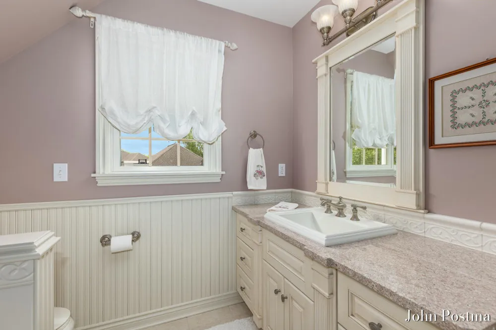 1645 Watermark Drive SE Cascade Charter Township, MI 49546