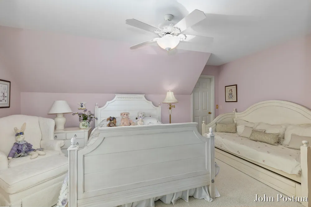 1645 Watermark Drive SE Cascade Charter Township, MI 49546
