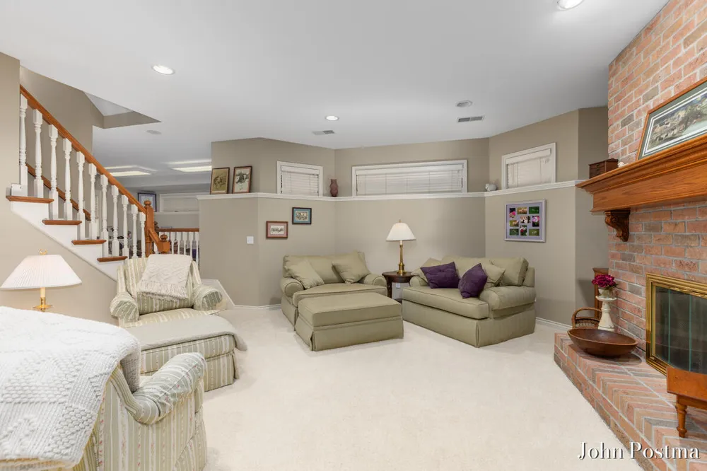 1645 Watermark Drive SE Cascade Charter Township, MI 49546
