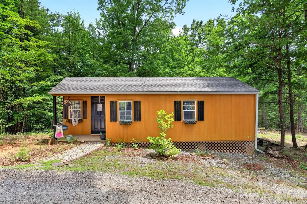 535 Highland Road Mill Spring, NC 28756