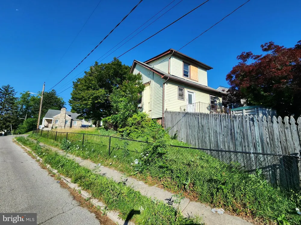 3906 FORRESTER AVENUE Baltimore, MD 21206